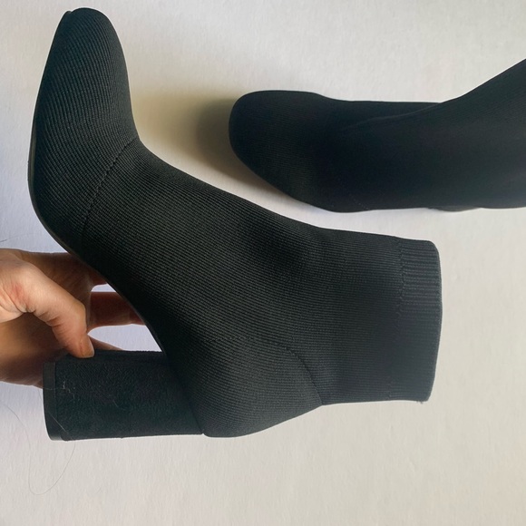 MIA Erika Stretch Booties Size Black NWT Nordstrom - Picture 2 of 8